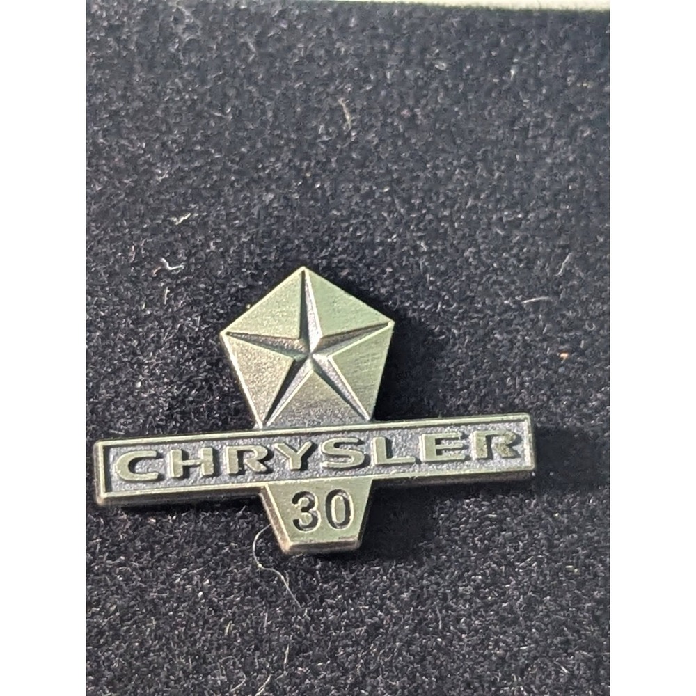 30 Year Chrysler Sterling Silver Tie Pin & 30 Year UAW Lapel Pin - Picture 5 of 16